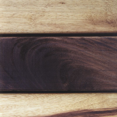 Iroko colour variation